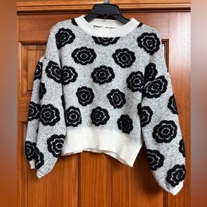 NWT Floral Patterned Black and white  Sweater